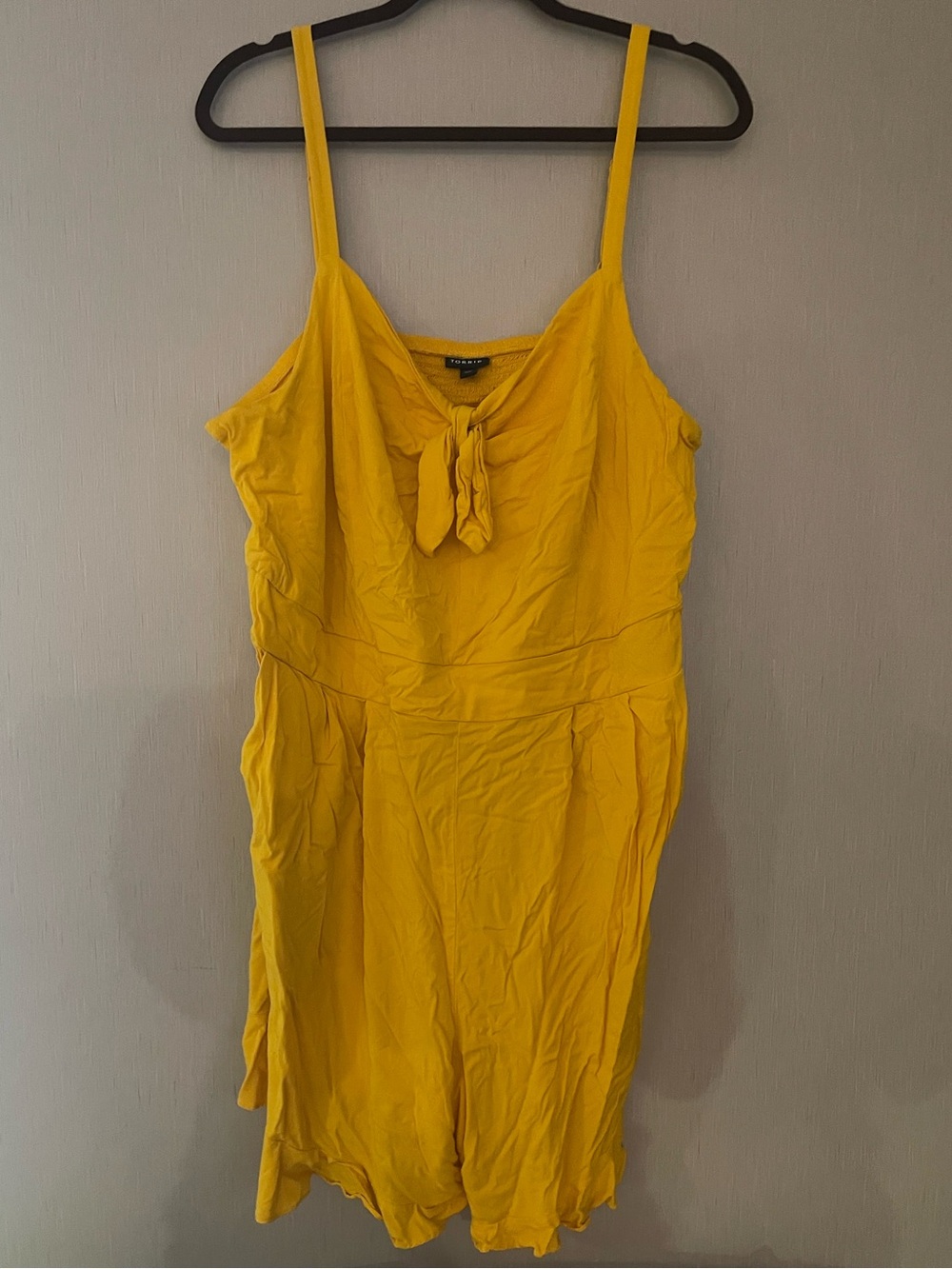 Torrid tank romper sz 3 3x plus Bright Yellow Tie-Front pockets smock back
